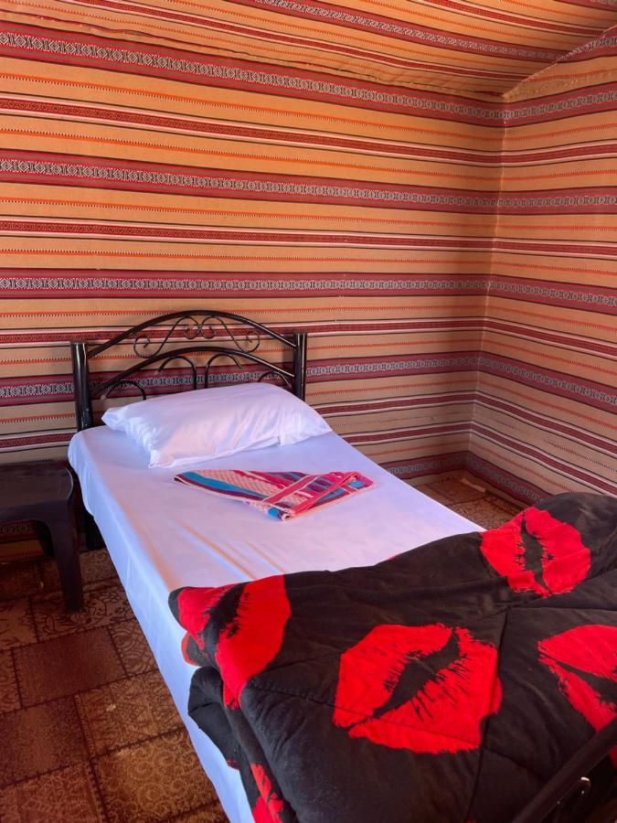 Quite Bedouin Life Hotel วาดิรัม ภายนอก รูปภาพ