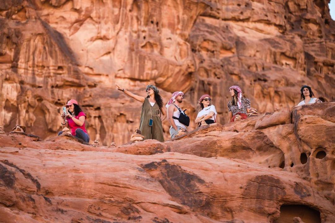 Quite Bedouin Life Hotel วาดิรัม ภายนอก รูปภาพ