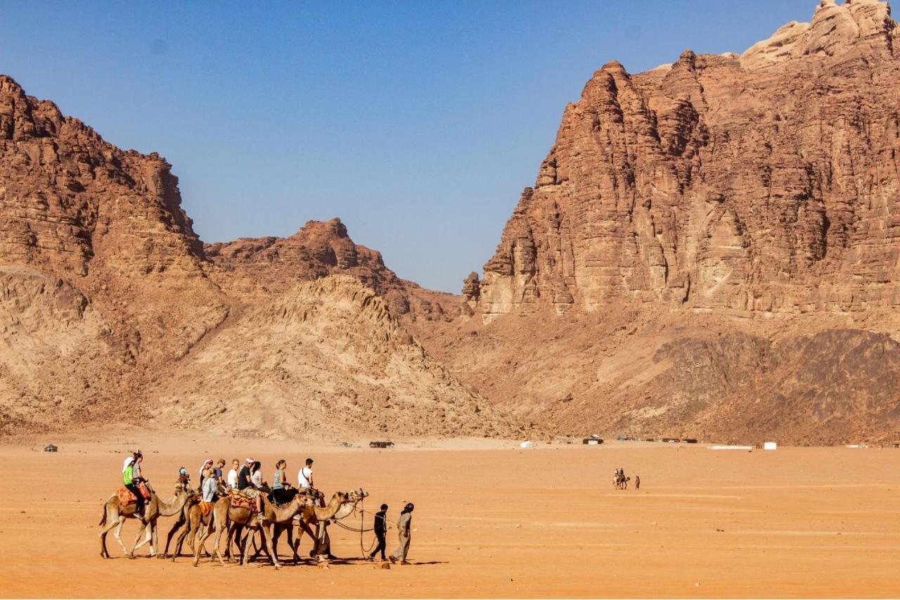 Quite Bedouin Life Hotel วาดิรัม ห้อง รูปภาพ