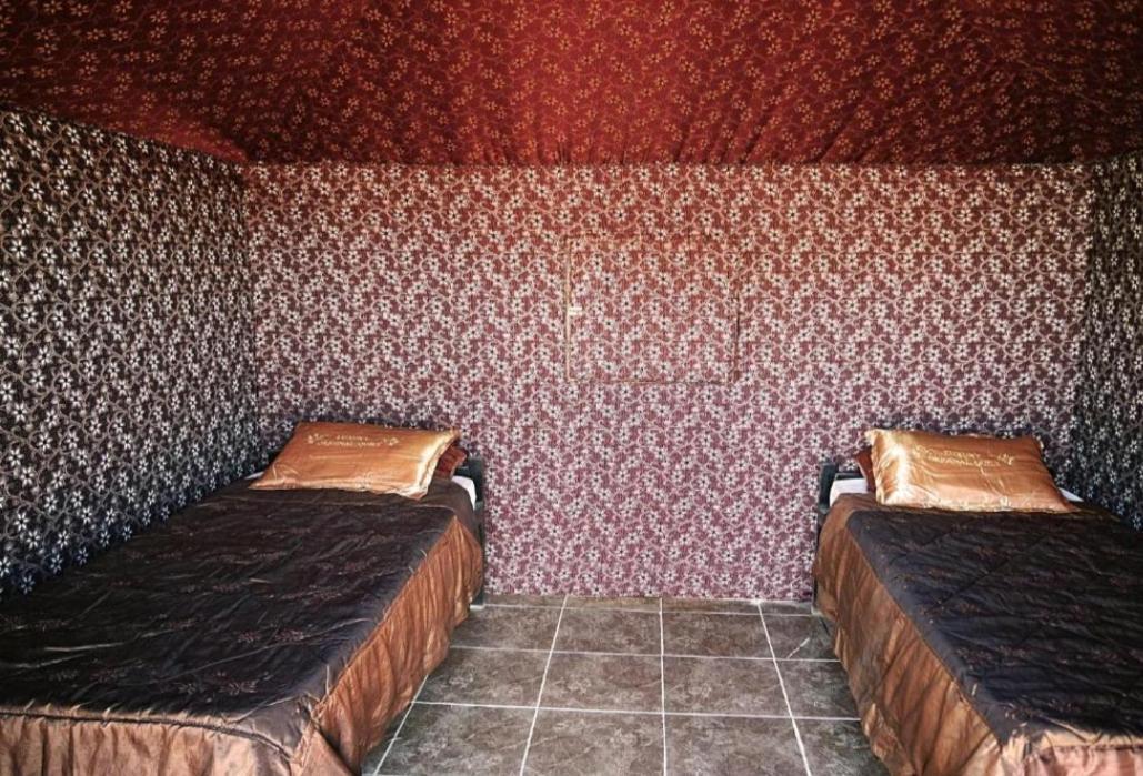 Quite Bedouin Life Hotel วาดิรัม ภายนอก รูปภาพ
